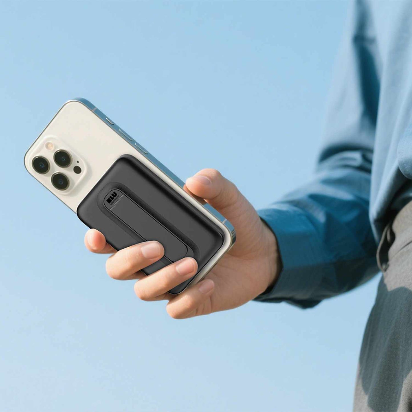 BEPBQi25KBK Qi2 Wireless Power Bank with Kickstand 5K Black