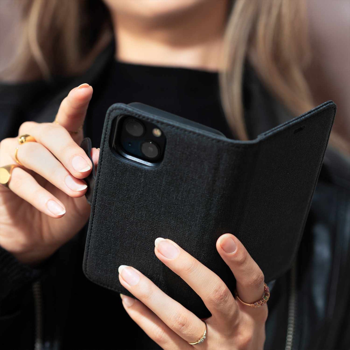 BEF2NMG116B2 Folio 2-in-1 MagSafe Case iPhone 16 Plus Black Cases Blu Element