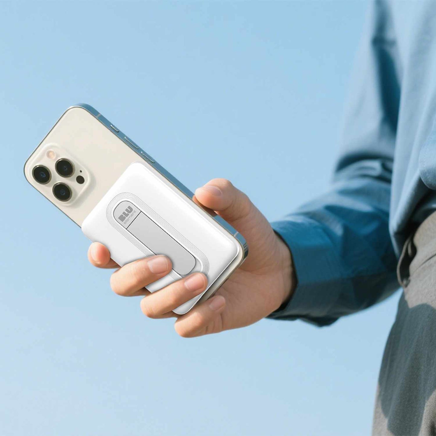 BEPBQi25KWH Qi2 Wireless Power Bank with Kickstand 5K White