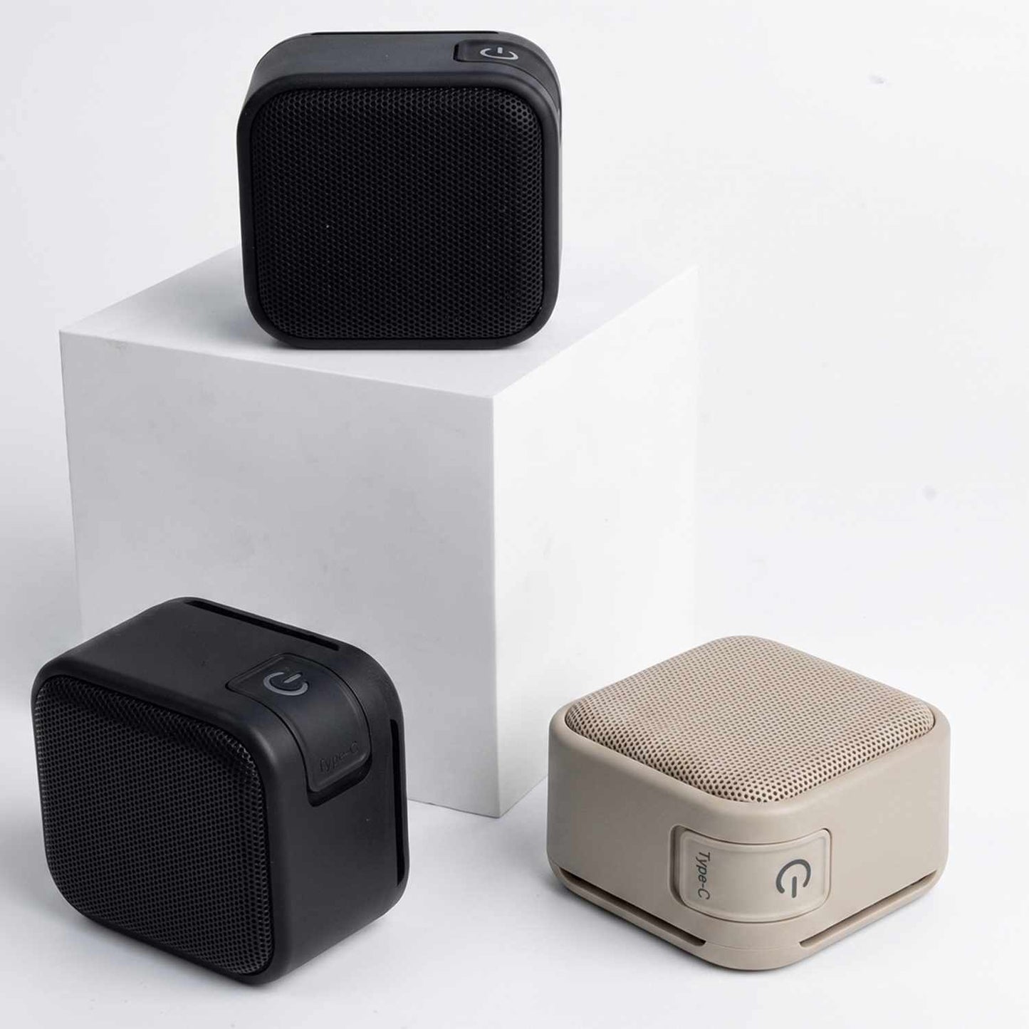 BEMGSPBK Groove Magnetic Mini Speaker Black